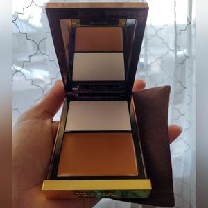 Tom Ford Contour Makeup